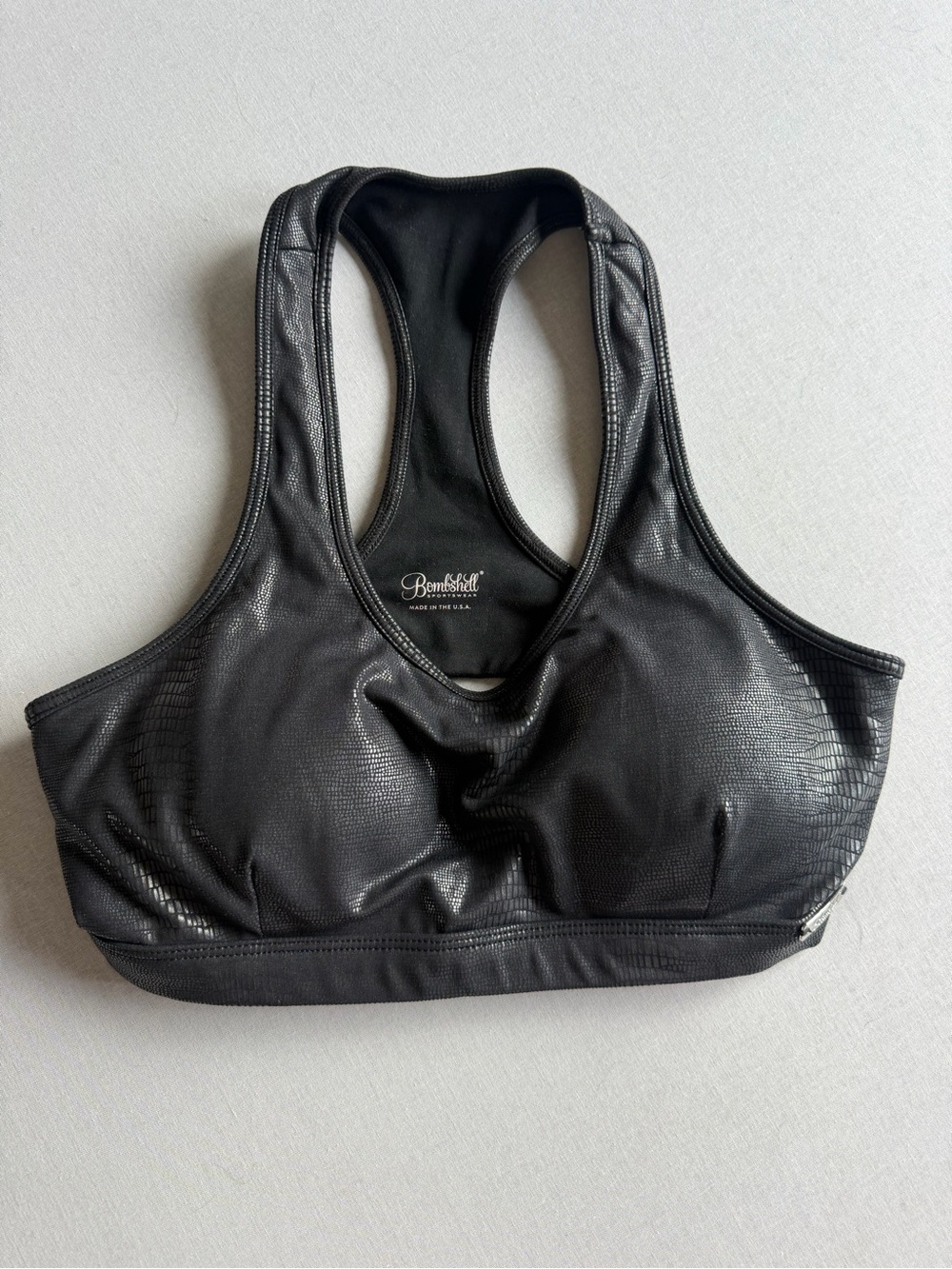 Bombshell Black Croc Embossed Set | Sports Bra M + Leggings S - Picture 2 of 6